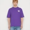 YOURTURN Nostalgia Future Tee Unisex - Print T-Shirt - Purple