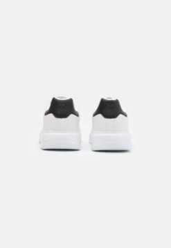 YOURTURN Unisex - Trainers - White -Yourturn 01b6cd1cae564b848cd1da9659e6a859