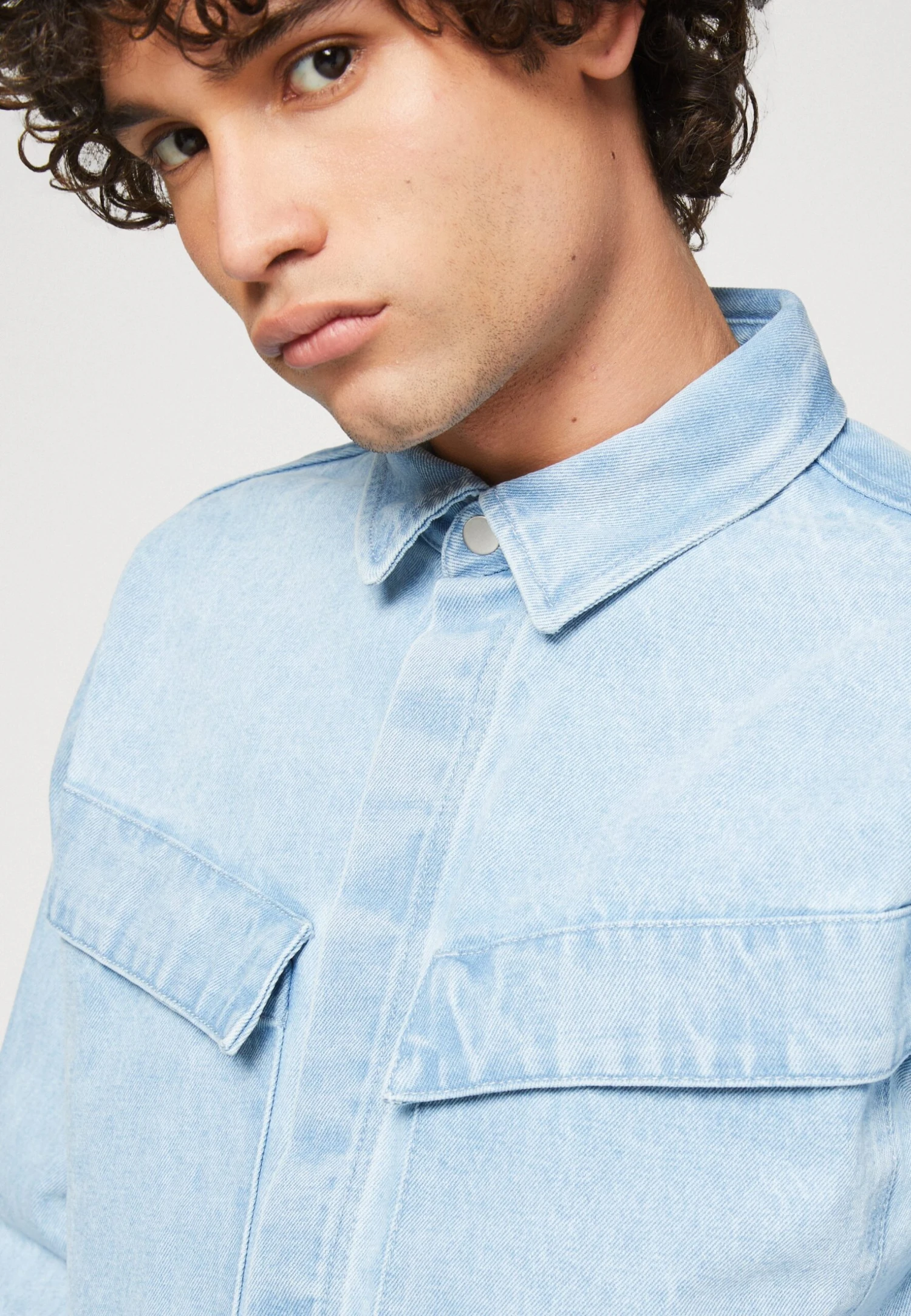 YOURTURN Unisex - Denim Jacket - Blue 8 YOURTURN Unisex - Denim Jacket - Blue - Image 6