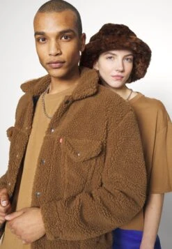 YOURTURN 3Pack Unisex - Basic T-Shirt - Light Green/Lilac/Light Brown 15 YOURTURN 3Pack Unisex - Basic T-Shirt - Light Green/Lilac/Light Brown -Yourturn 376c0de2411d41378982c38f7242bbaf