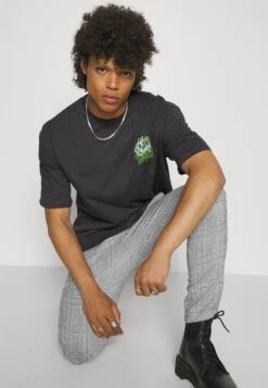 YOURTURN Snake Desire Tee Unisex - Print T-Shirt - Dark Grey -Yourturn 44b0ef6a79da4748873fd0fa23caf12a