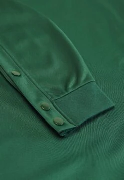 YOURTURN Unisex - Long Sleeved Top - Dark Green -Yourturn 470e13e4dd7d41de878ccc94e08c6851