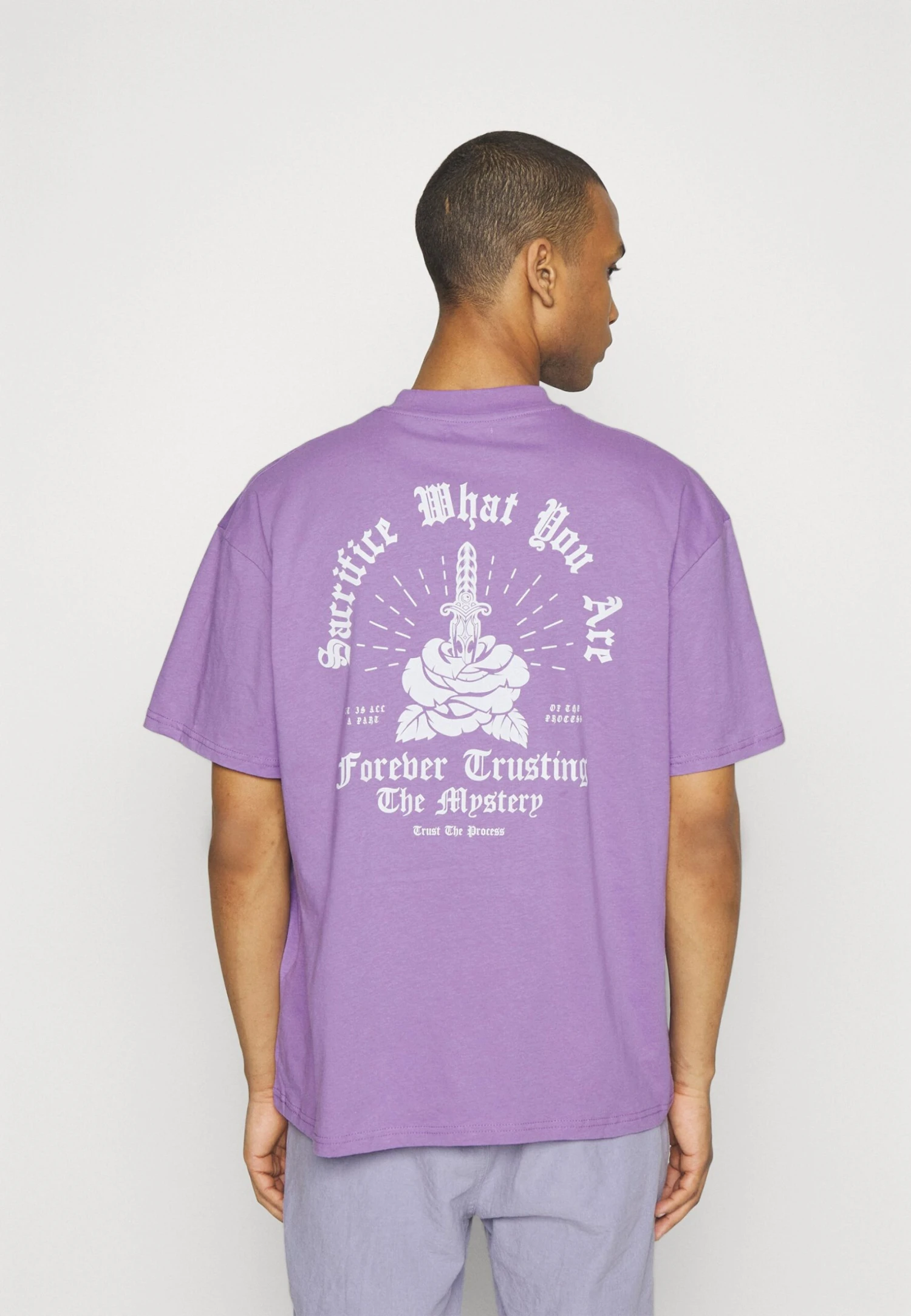 YOURTURN Unisex - Print T-Shirt - Lilac 5 YOURTURN Unisex - Print T-Shirt - Lilac - Image 3