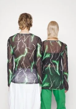 YOURTURN Unisex - Long Sleeved Top -Black -Yourturn 5ec700df3d4a4ac6b8b9c0c4d33e0a43