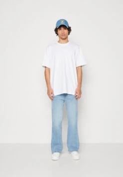 Yourturn -Yourturn 60dcd658ef9d46bdba5ec91117f7c3b2