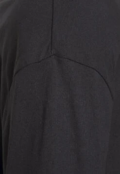 YOURTURN 2 Pack Unisex - Basic T-Shirt - Black/White -Yourturn 747922c92735415ba152b40a6941631c