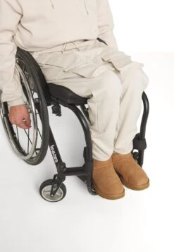 YOURTURN Tracksuit Bottoms - Beige -Yourturn 7bb3fa43c00b411a9ee8e8e4d18de31e