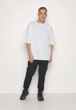 YOURTURN Unisex 3 Pack- Basic T-Shirt - White/Lilac/Black -Yourturn 7d9c4d03c4054ce098a931d778e37683