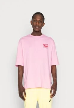 YOURTURN Nostalgia Future Tee Unisex - Print T-Shirt - Pink -Yourturn 874a9cb0584d41daa4ff79bb35283a3f