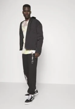 YOURTURN Unisex - Tracksuit Bottoms - Black -Yourturn 8a31f87079cd4712bb3d30b299f2c3b9