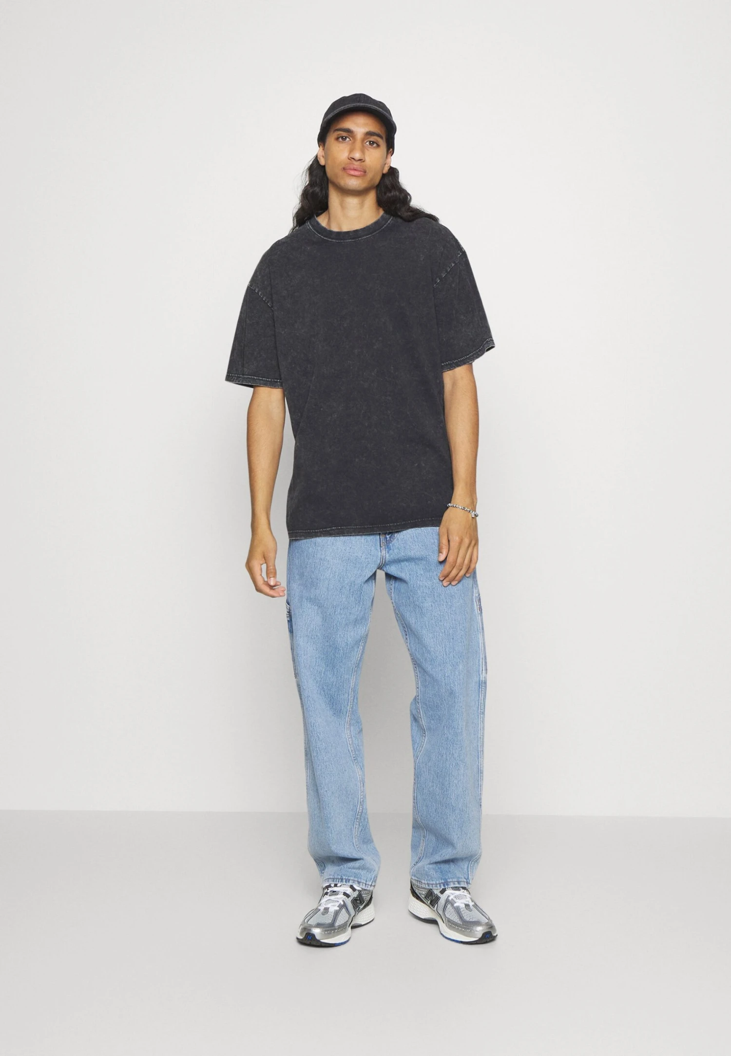 YOURTURN Unisex - Print T-Shirt - Mottled Black 4 YOURTURN Unisex - Print T-Shirt - Mottled Black - Image 2