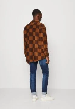 YOURTURN Unisex - Button-Down Blouse - Brown -Yourturn a0308e7119464ed894d0cd1d77f7e109