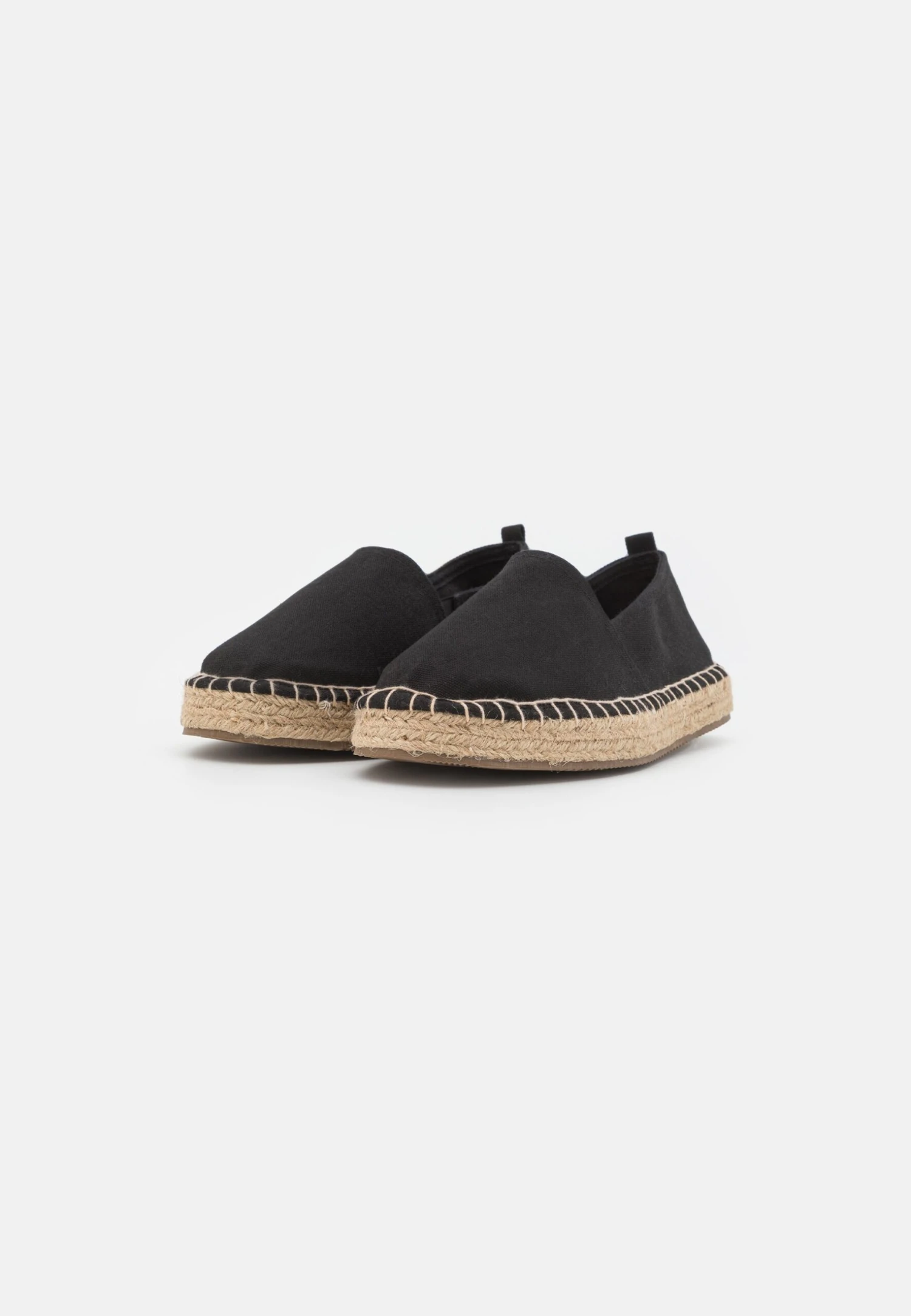 YOURTURN Espadrilles - Black 4 YOURTURN Espadrilles - Black - Image 2