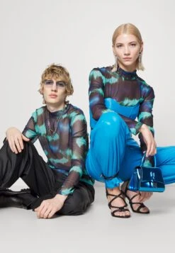 YOURTURN Unisex - Long Sleeved Top - Black -Yourturn af1297db590c430aa425802422e2e4d7