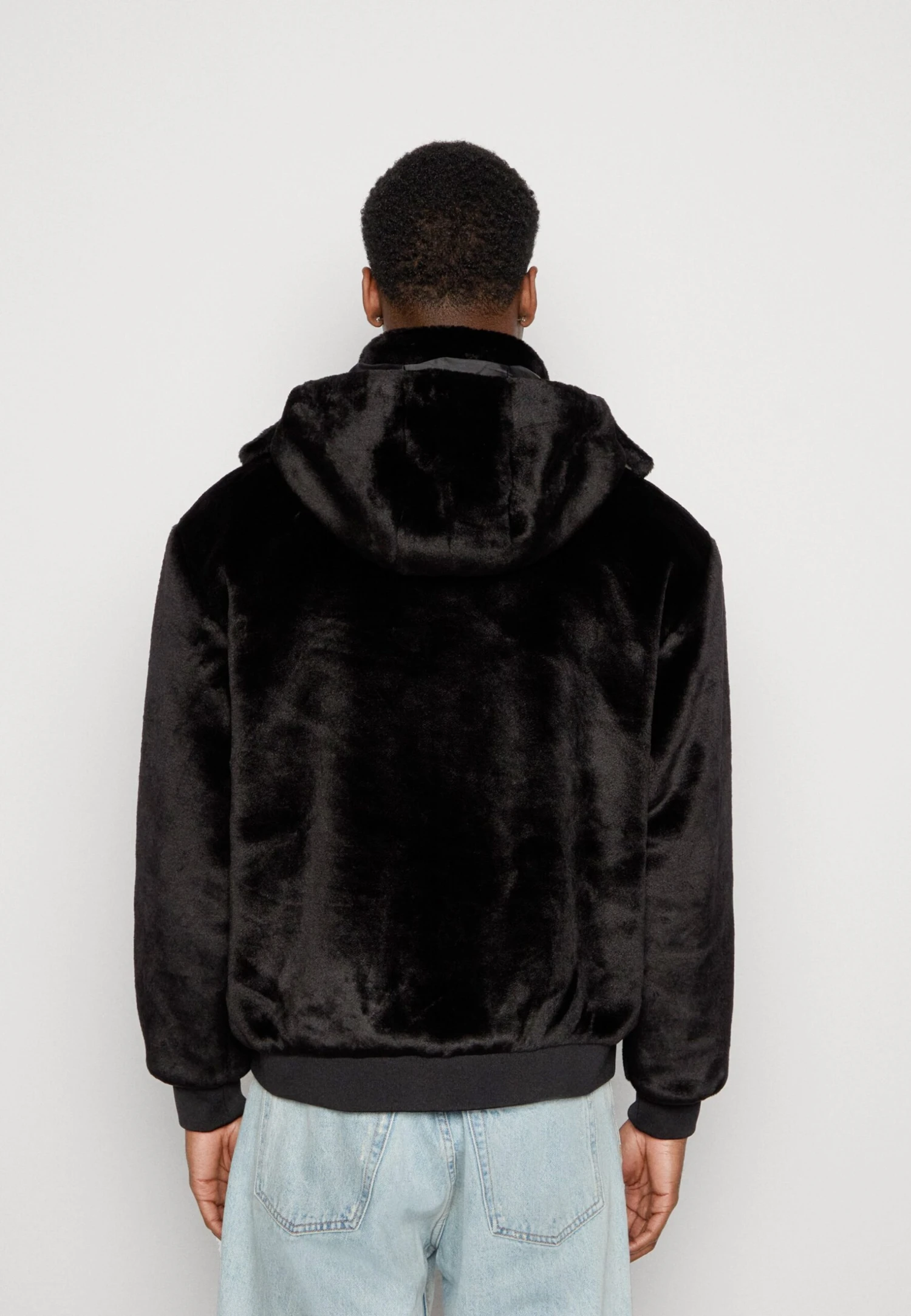 YOURTURN Winter Jacket - Black 5 YOURTURN Winter Jacket - Black - Image 3