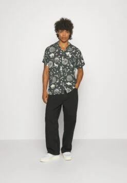 Yourturn -Yourturn b8fb2805b6b94d2b9c0798e77f0a0e57