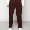 YOURTURN Workwear Unisex - Relaxed Fit Jeans - Brown 2 YOURTURN Workwear Unisex - Relaxed Fit Jeans - Brown -Yourturn d3db4d26d5db40d5b39aa99d827f96c7