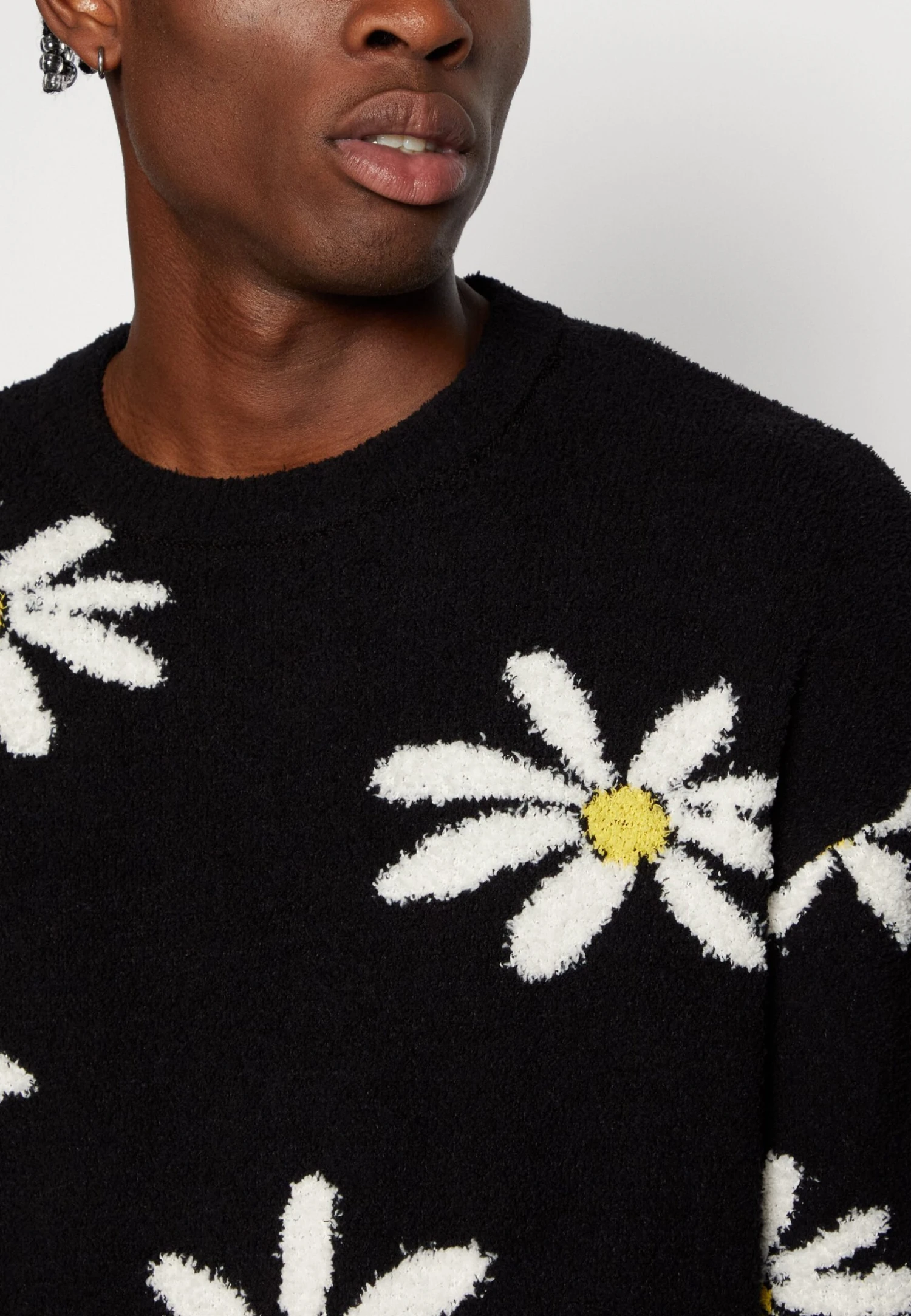 YOURTURN Jumper - Black 8 YOURTURN Jumper - Black - Image 6