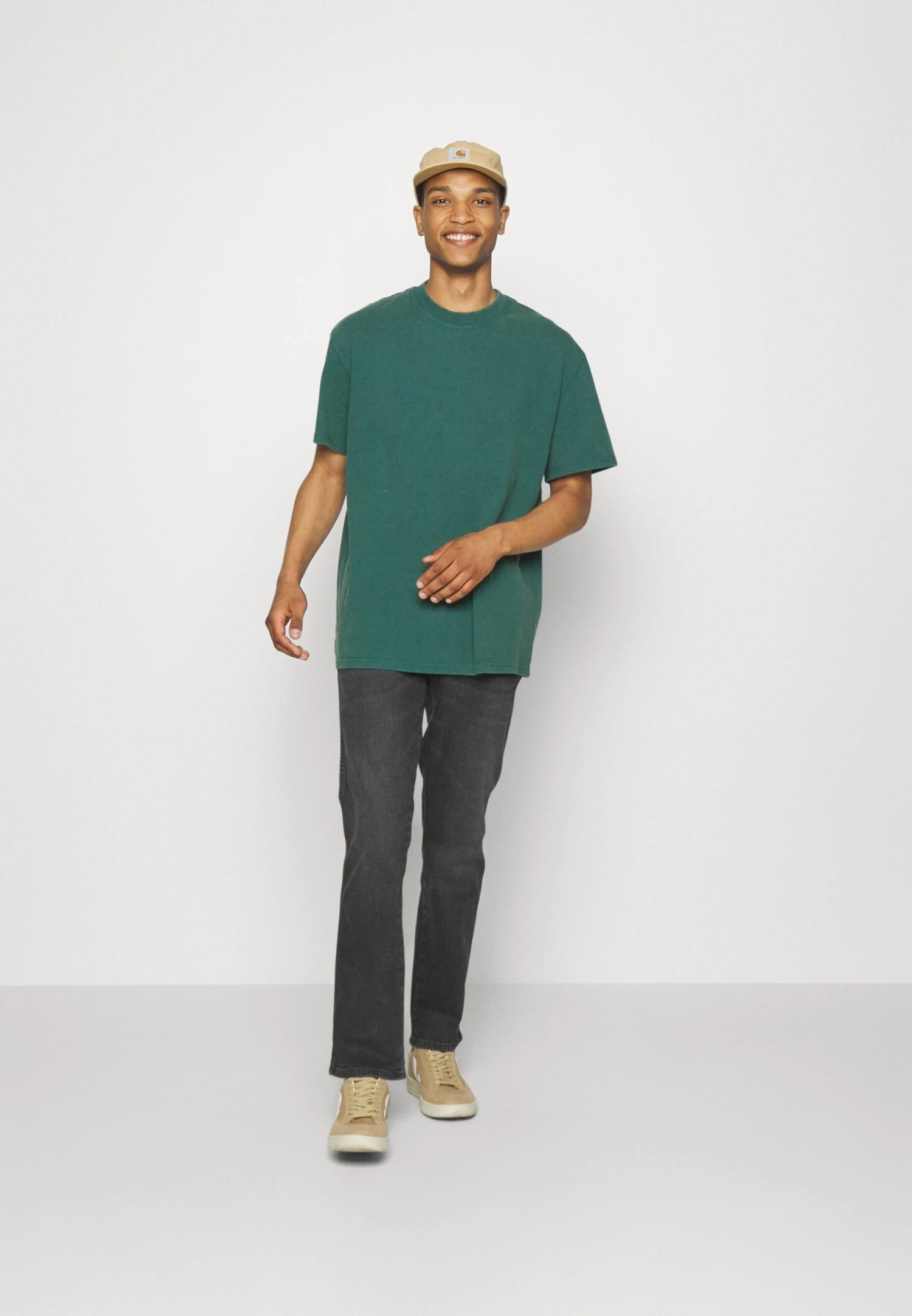 YOURTURN Unisex - Basic T-Shirt - Dark Green 4 YOURTURN Unisex - Basic T-Shirt - Dark Green - Image 2