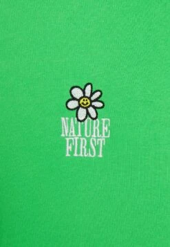 YOURTURN Sweatshirt - Green -Yourturn f000a028e7fd4b53aa74cfe07ec7c117